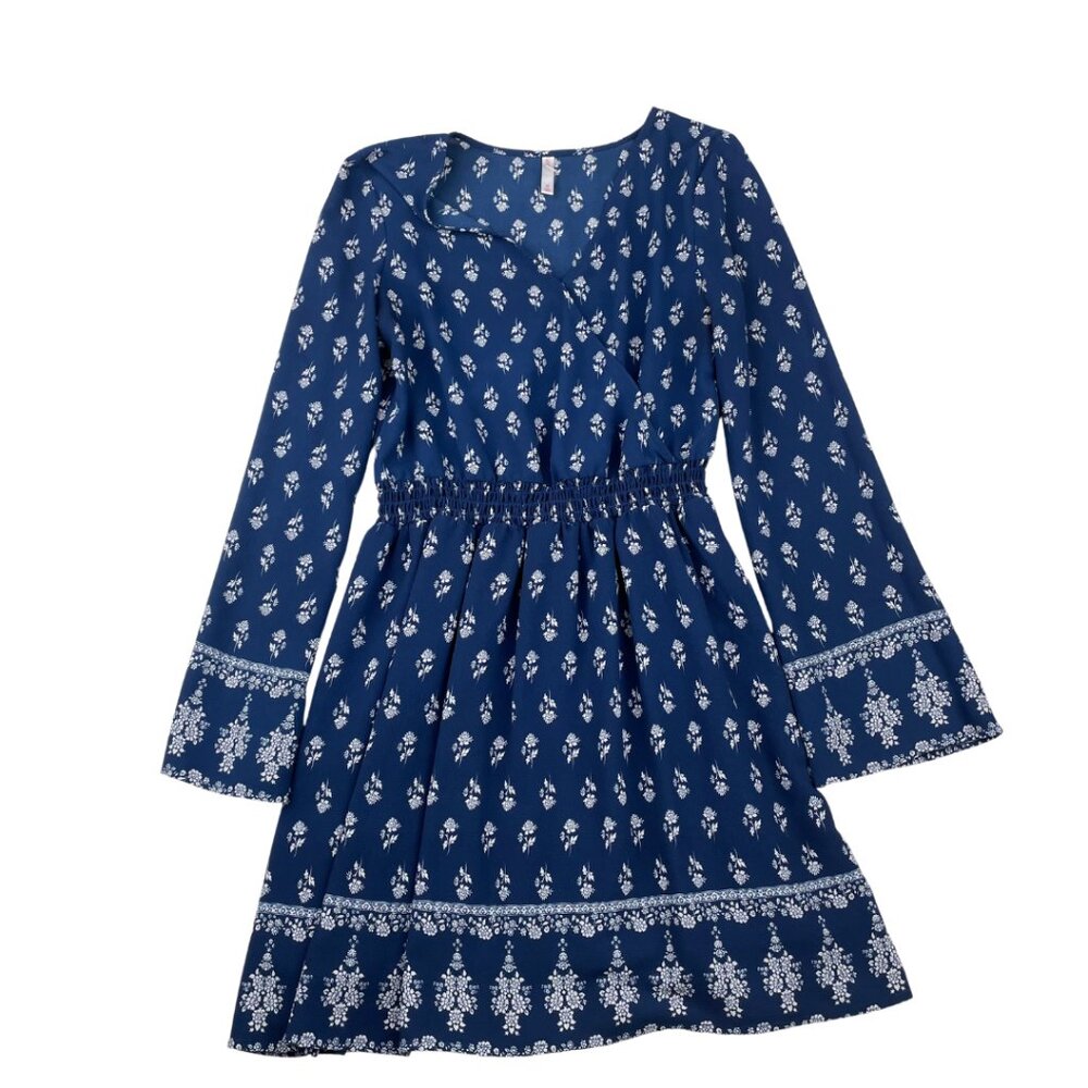 Xhilaration Target Blue/Navy & White Floral Print Long Sleeve Dress. Size Medium